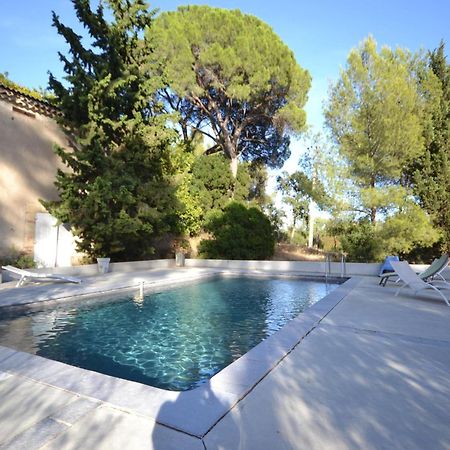 Flat In A Beautiful Building With Pool Apartment Meze Exterior photo
